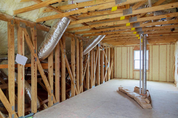 Best Fiberglass Insulation  in Wyandanch, NY